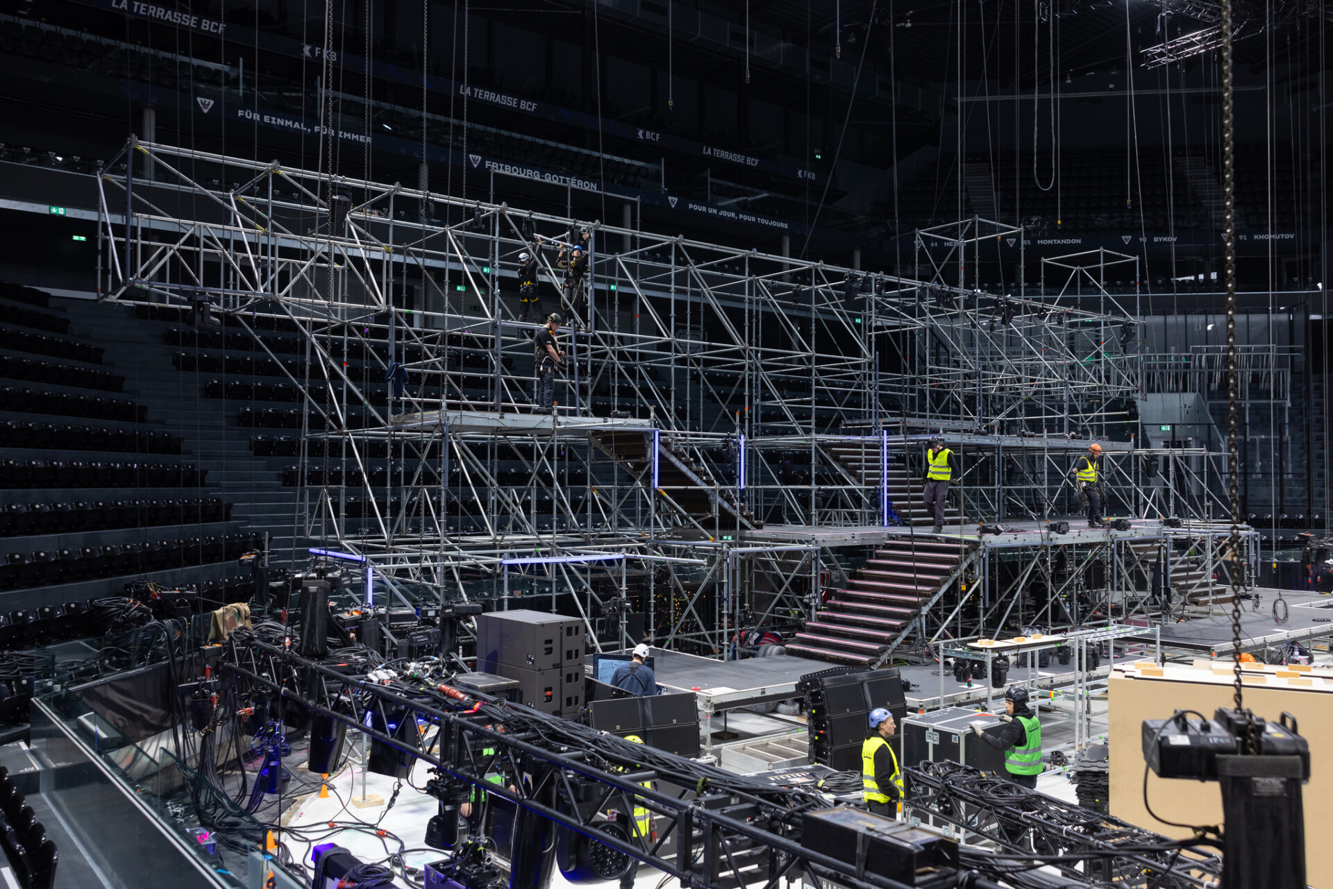 Stage Construction Art on Ice 2024