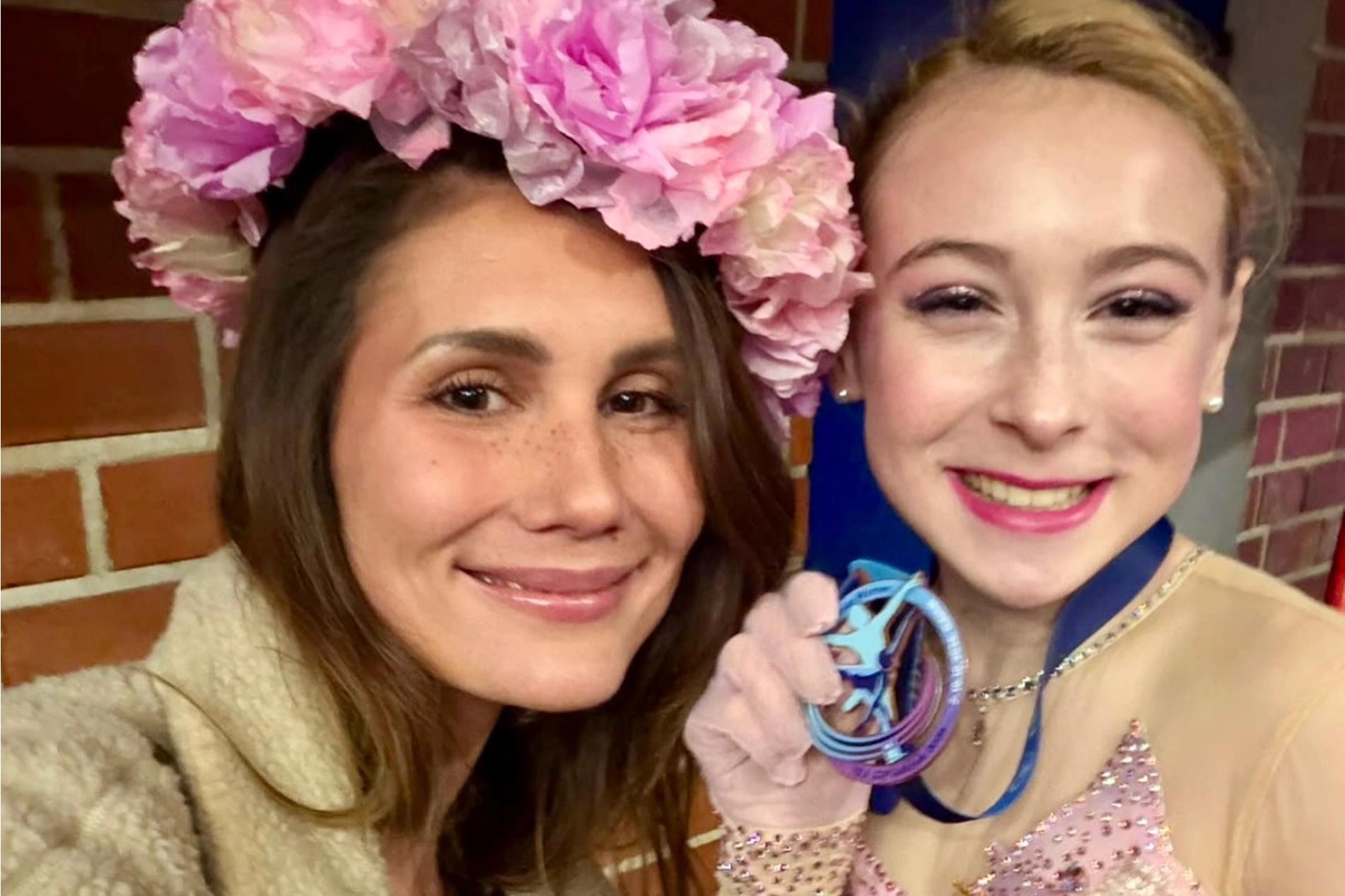 Elisabeth Dibbern mit der Bronzemedaille an dem JGP in Gdansk