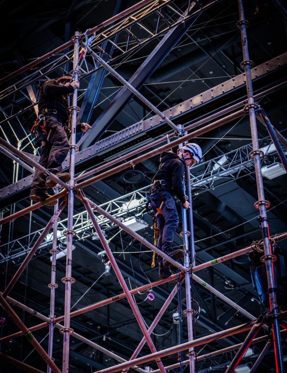 Stage Construction Art on Ice Stage Construction Art on Ice