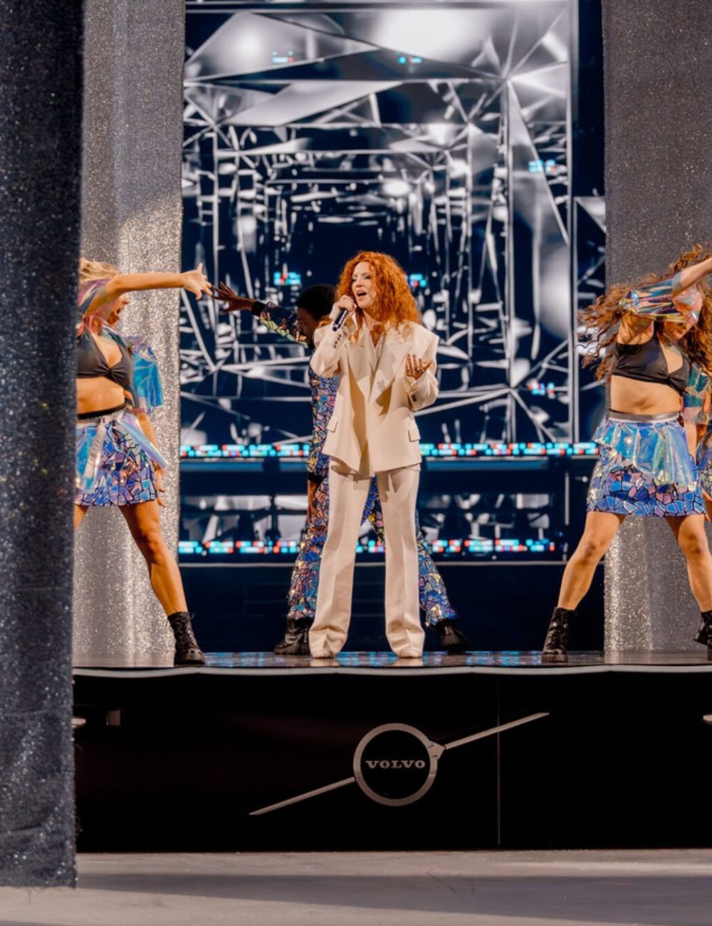 Jess Glynne